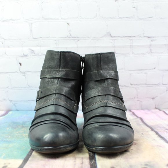 Earth Wayward Black Leather Ankle Tapered Heel Boots Size 9.5 B - Picture 4 of 9